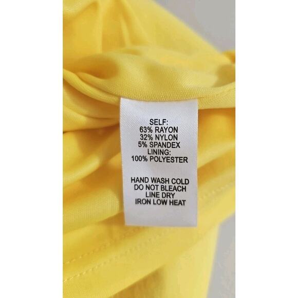 Lulu’s ~Woman Size S~ Yellow Pencil Stretch Sleeveless Dress w/Peplum. - Picture 8 of 13